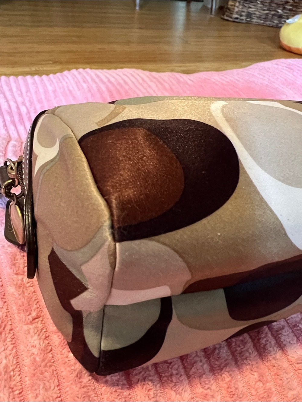 Coach 2007 Op Art Cosmetic Pouch-EUC - Picture 9 of 14